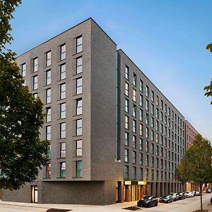 Super 8 By Wyndham Hamburg Mitte